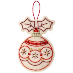 Bucilla Classic Christmas Felt & Sequin Kit -Eurographics || Diamond Dotz || Eeboo Store 509508 3 83314.1693458265