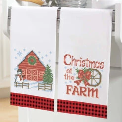 Herrschners Christmas At The Farm Towel Pair Stamped Cross-Stitch